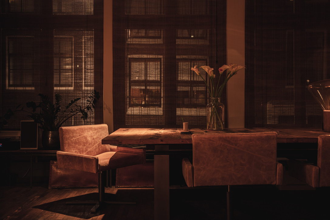 E0931673-44C4-4171-8D3D-30AEFF1EB9E6_1_105_c